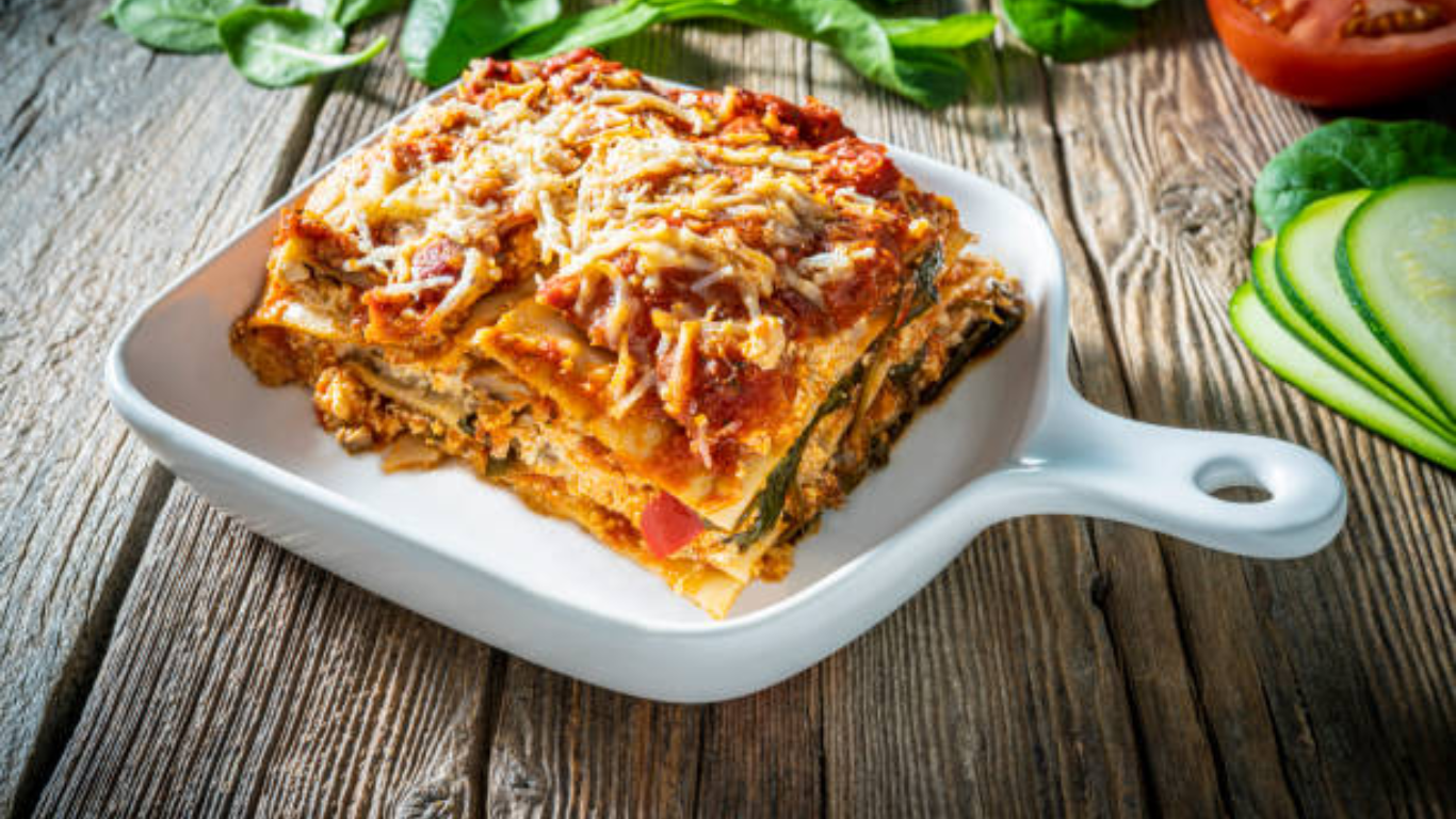 Heavenly Homemade Lasagna Recipe (Guide 2023)